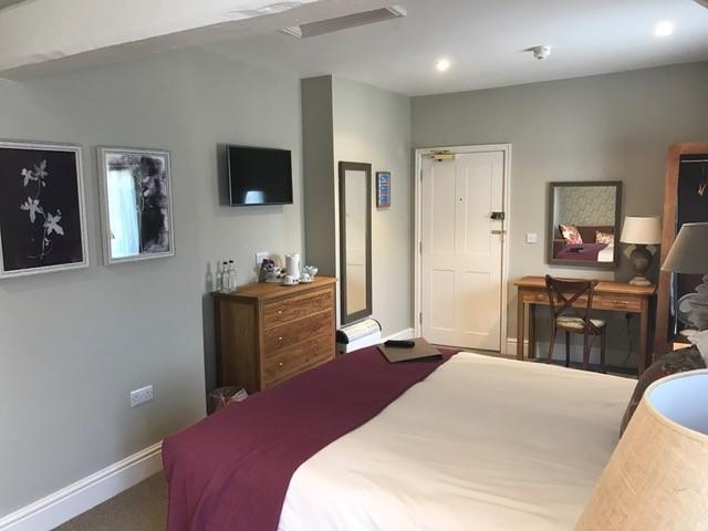 The George Inn - Lacock Bagian luar foto